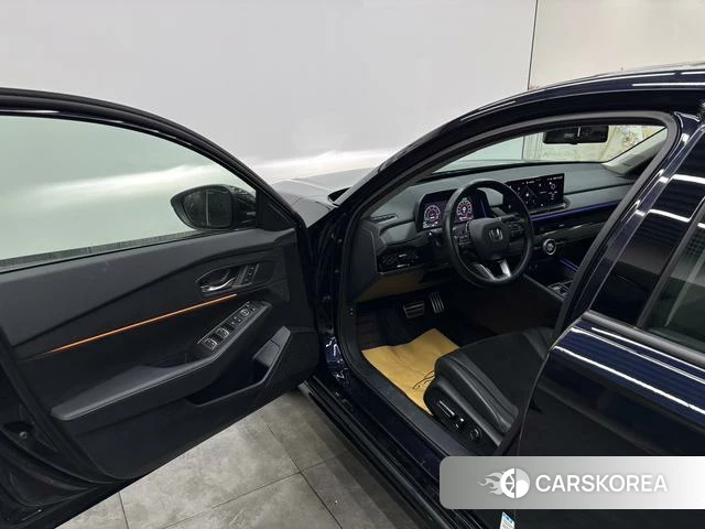 Honda Accord PHEV id 4274006 из Китая 21
