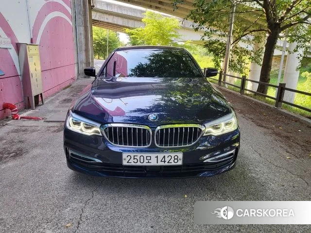 BMW 5 Series (G30) id 3044694 из Кореи 14