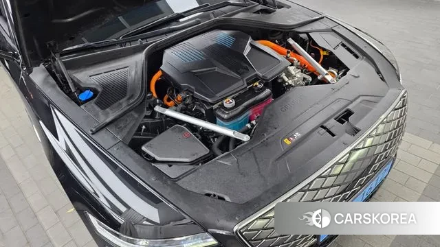 Genesis Electrified G80 (RG3) id 3483645 из Кореи 16