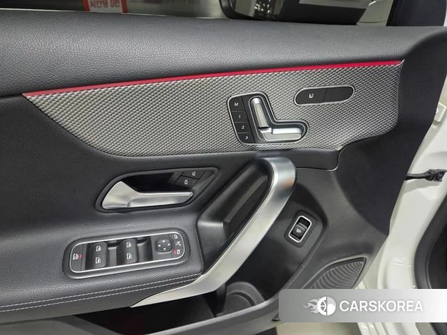 Mercedes-Benz A-Class W177 id 4592287 из Кореи 10