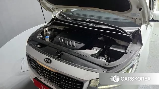 Kia The New Carnival id 3060951 из Кореи 16