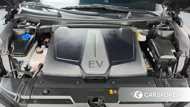 Kia EV6 id 4784010 из Кореи 29