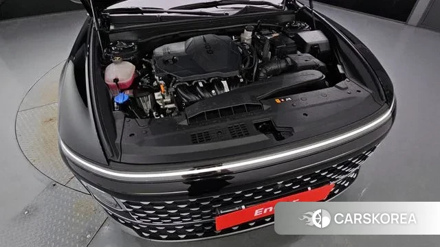 Hyundai Grandeur (GN7) id 3043024 из Кореи 16