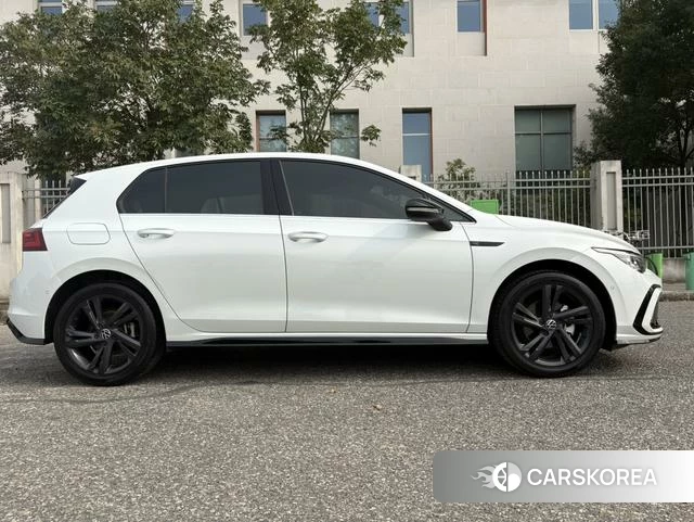 Volkswagen Golf id 4299581 из Китая 12