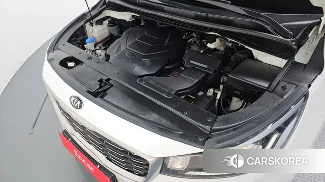 Kia The New Carnival id 3324735 из Кореи 16