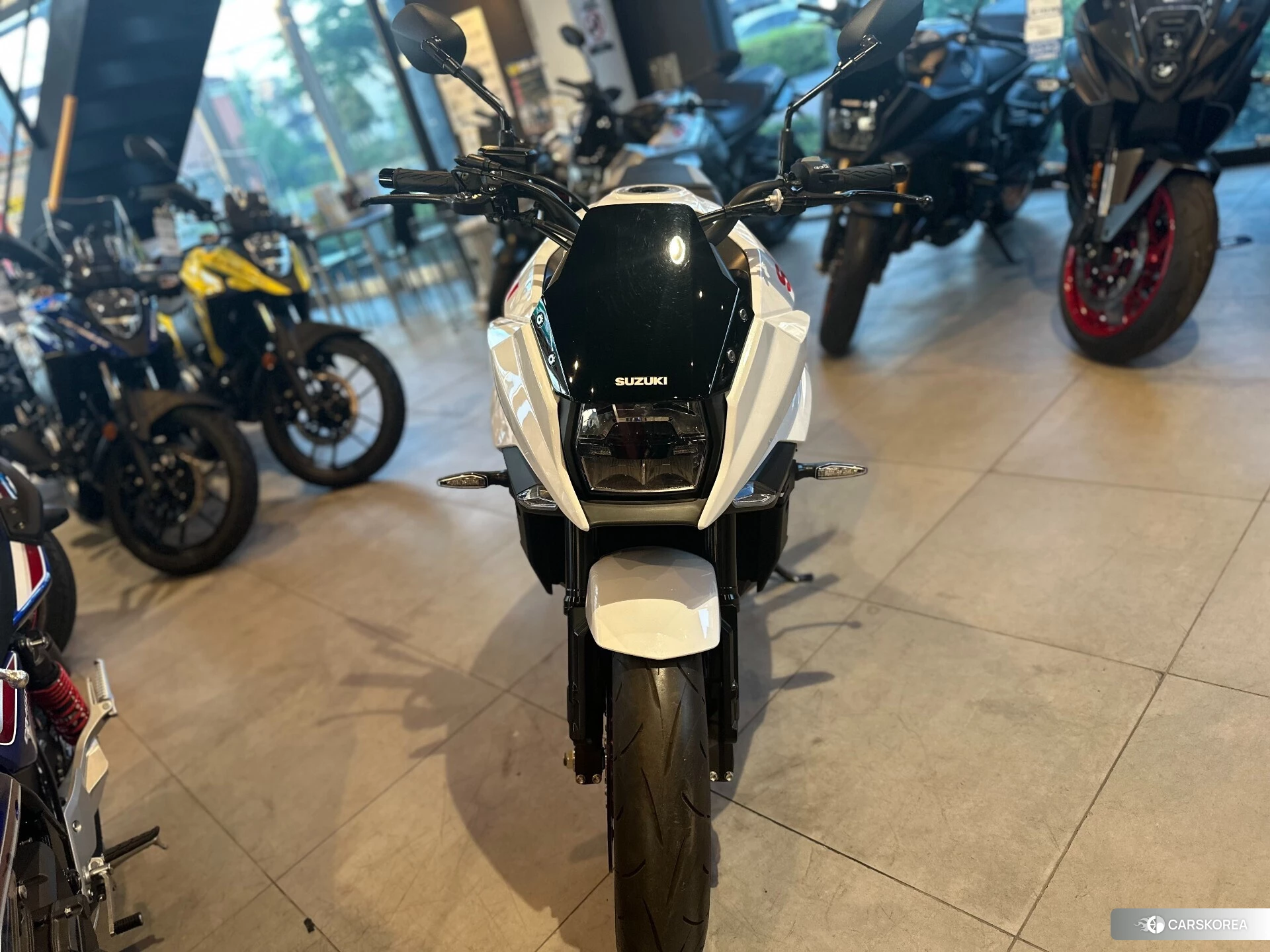 Suzuki GSX-S1000S Katana id 4352668 из Японии 6