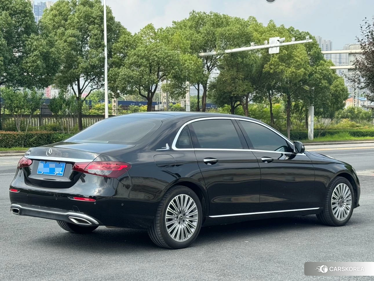 Mercedes-Benz E-class id 4455678 из Китая 12