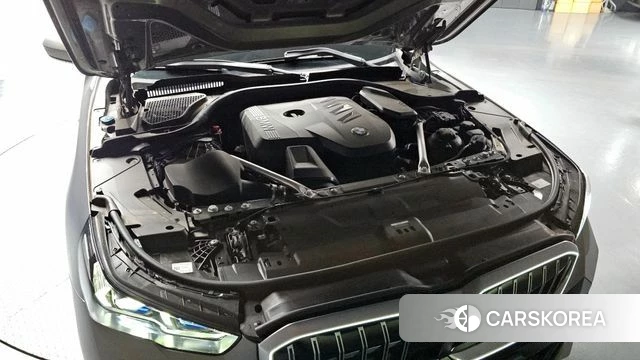 BMW 5 Series (G60) id 4177402 из Кореи 16