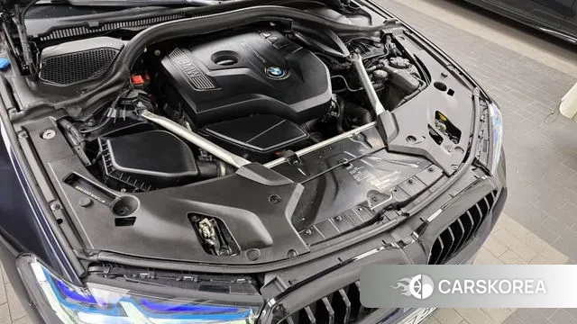 BMW 5 Series (G30) id 3455166 из Кореи 16