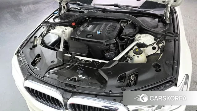 BMW 5 Series (G30) id 3779345 из Кореи 16