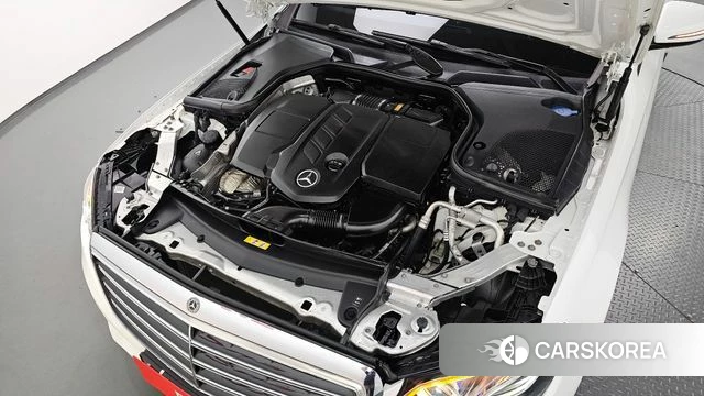 Mercedes-Benz E-Class W213 id 4759995 из Кореи 29