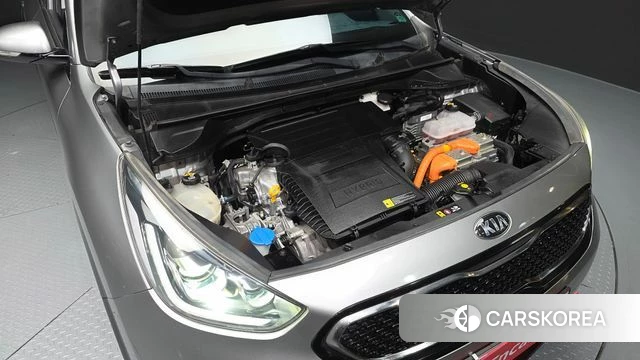 Kia Niro id 3796195 из Кореи 16