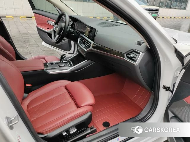 BMW 3 series id 4277887 из Китая 13