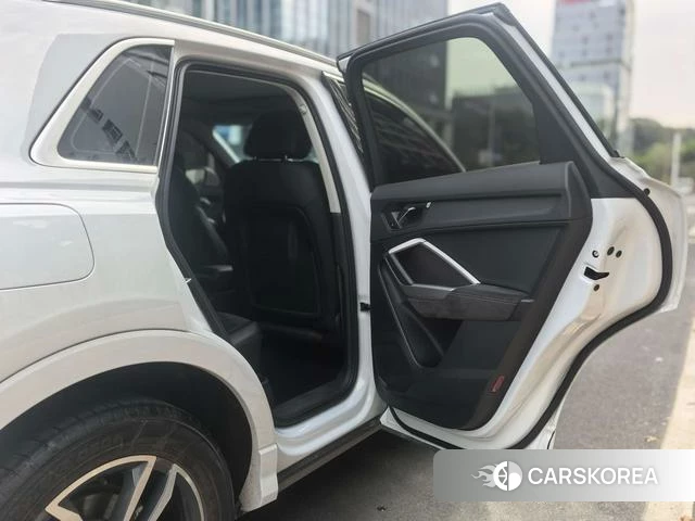 Audi Q3 id 4279308 из Китая 28