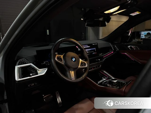 BMW X6 (G06) 2026 Светло-серебряный цвет из Кореи, фото 6