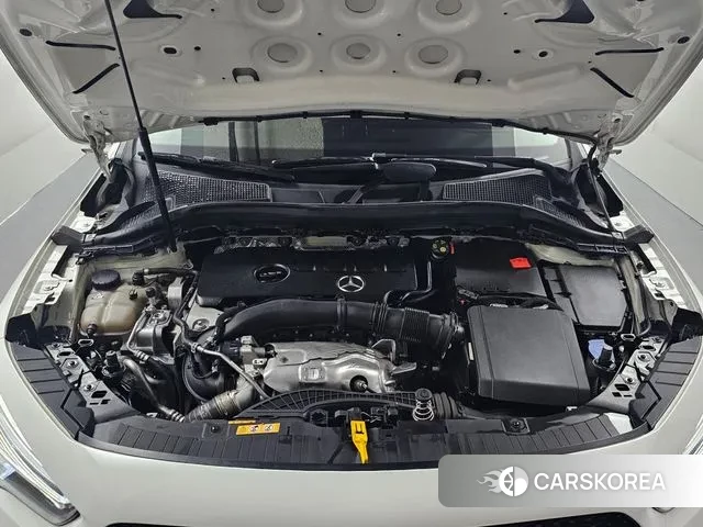 Mercedes-Benz GLA - Class H247 id 3621241 из Кореи 16