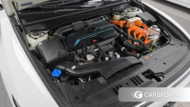 Hyundai Grandeur Hybrid (GN7) id 4768392 из Кореи 16