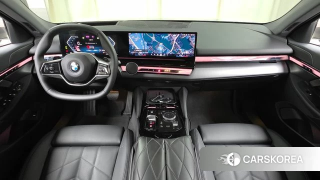 BMW 5 Series (G60) id 4578595 из Кореи 27