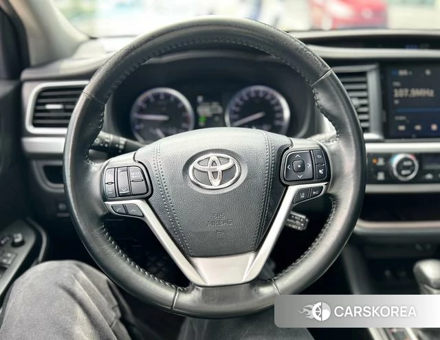Toyota Highlander id 4328503 из Китая 16