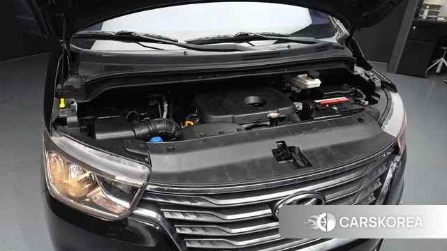 Hyundai The New Grand Starex id 3766861 из Кореи 16