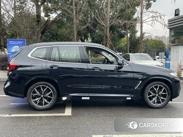 BMW X3 id 4277579 из Китая 9