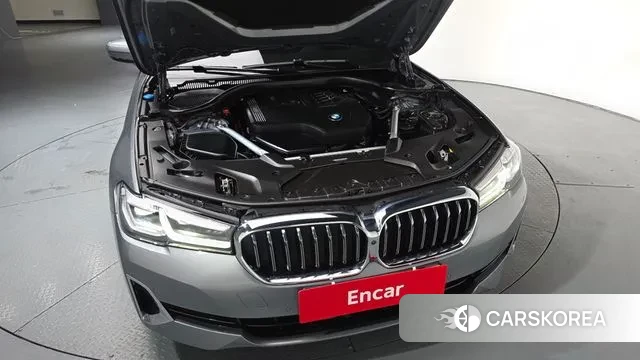 BMW 5 Series (G30) id 3539301 из Кореи 16