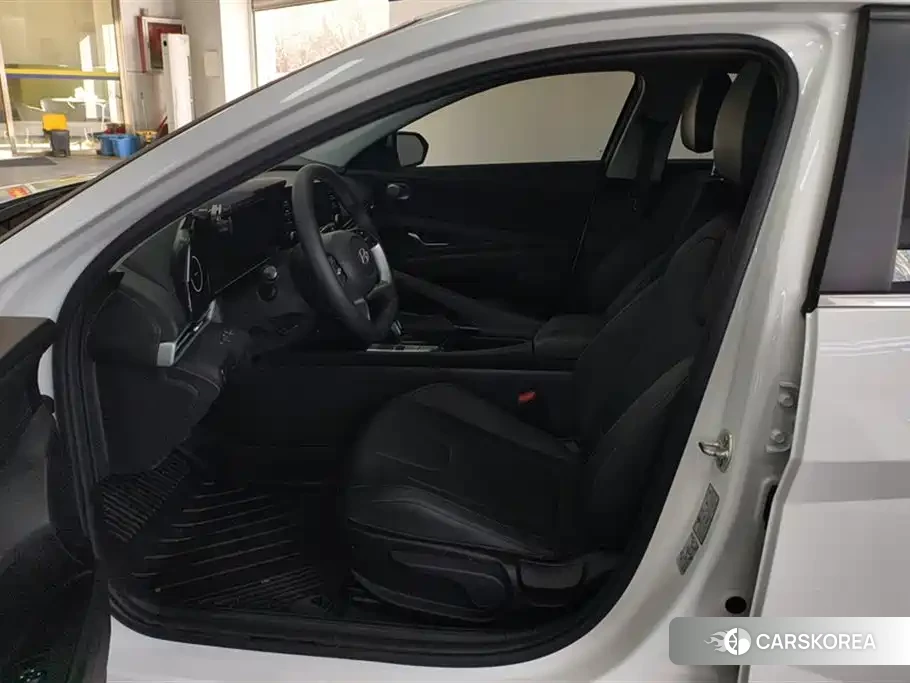 Hyundai Elantra id 4553672 из Китая 12