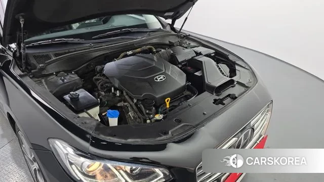 Hyundai Grandeur IG id 3039068 из Кореи 16