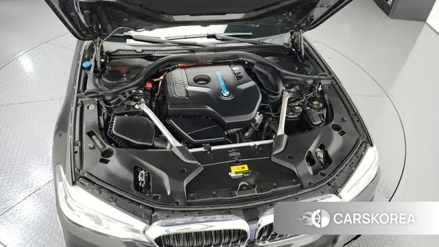 BMW 5 Series (G30) id 3356386 из Кореи 16