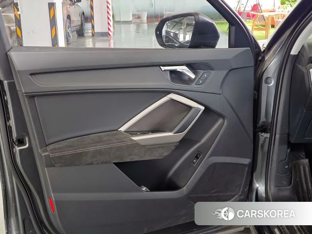 Audi Q3 id 4341708 из Китая 23