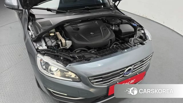 Volvo S60 id 3924999 из Кореи 16