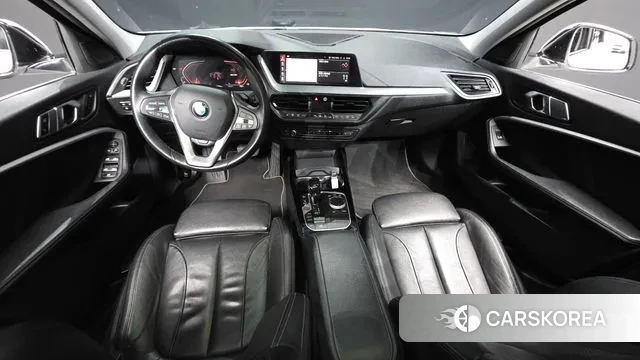 BMW 1 Series (F40) id 3771563 из Кореи 16