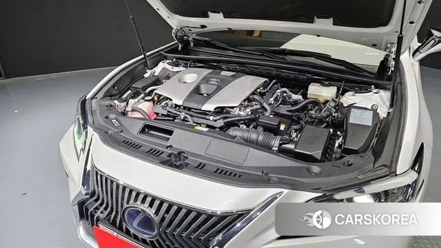 Lexus ES300h 7th generation id 3292044 из Кореи 16