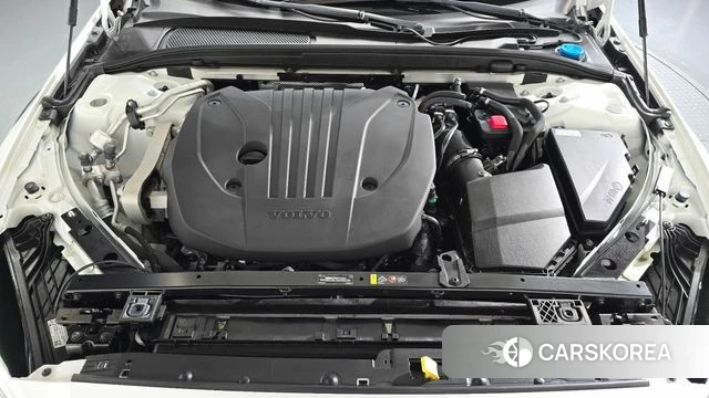 Volvo S60 3rd generation id 4730038 из Кореи 28