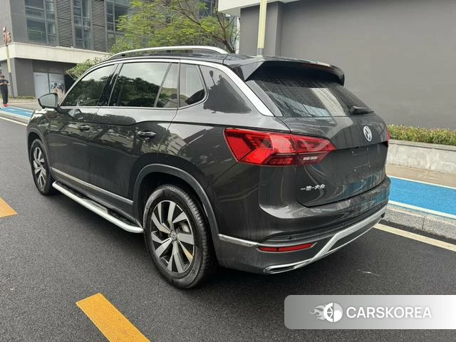 Volkswagen Tanyue 2019 Темно-серый из Китая, фото 6