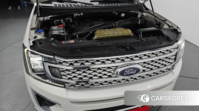 Ford Expeditation id 4482106 из Кореи 16