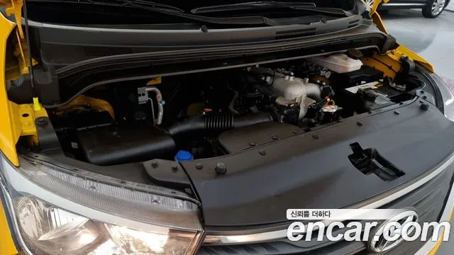 Hyundai The New Grand Starex id 2478024 из Кореи 16