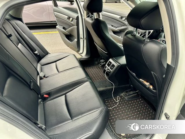 Honda Accord id 4365780 из Китая 10