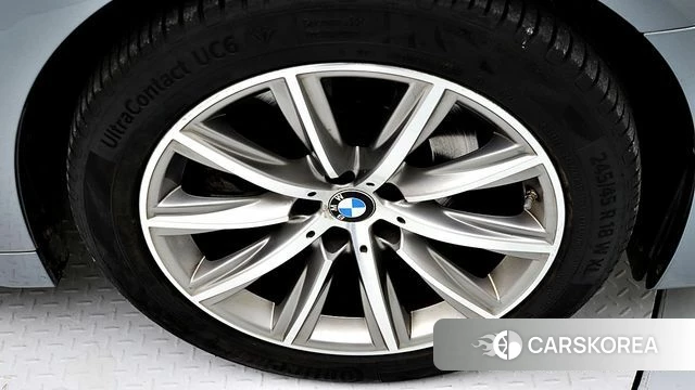 BMW 5 Series (G30) id 4325652 из Кореи 16