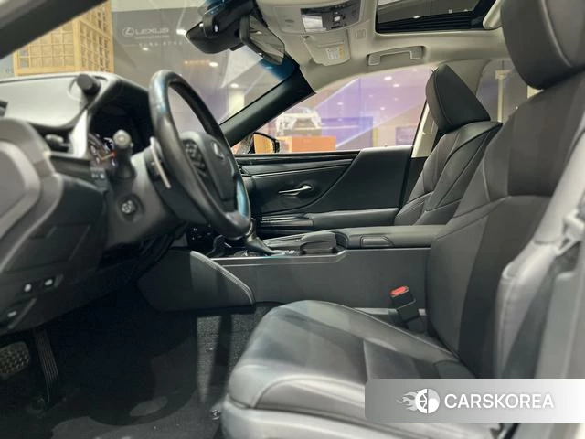 Lexus ES id 4213465 из Китая 14