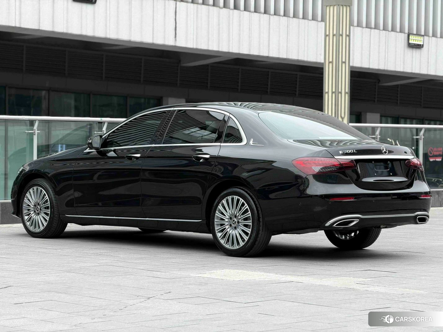 Mercedes-Benz E-class id 4461773 из Китая 11