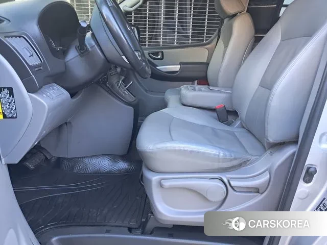 Hyundai The New Grand Starex id 3502100 из Кореи 16