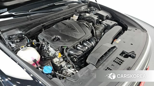 Hyundai Grandeur (GN7) id 4280810 из Кореи 35