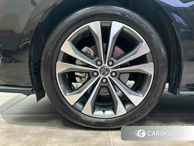 Toyota Grevia id 4207049 из Китая 11