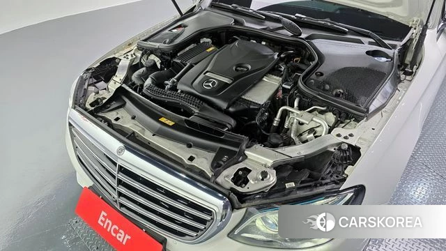 Mercedes-Benz E-Class W213 id 4246243 из Кореи 28