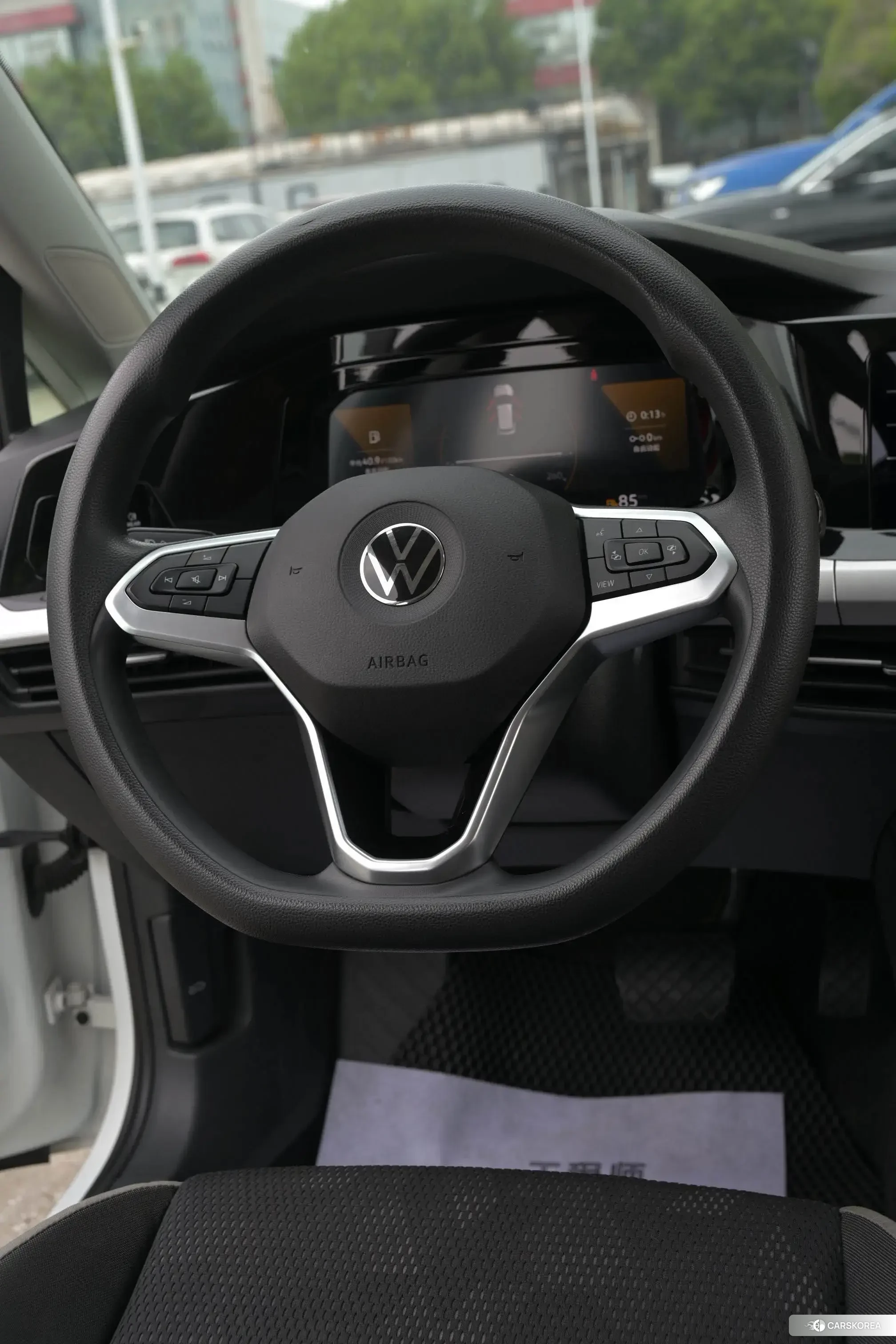Volkswagen Golf id 4512372 из Китая 13