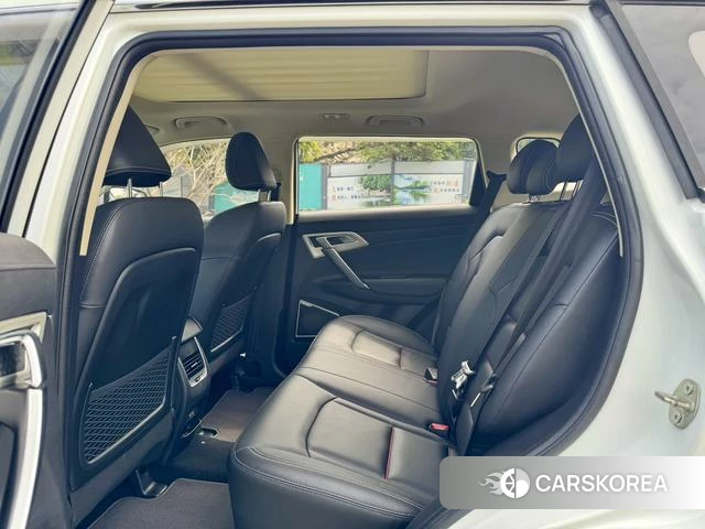 Geely Automobile Boyue 2019 Белый из Китая, фото 6