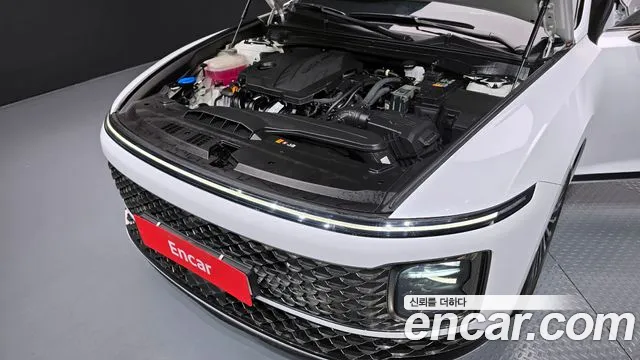 Hyundai Grandeur (GN7) id 2852992 из Кореи 16