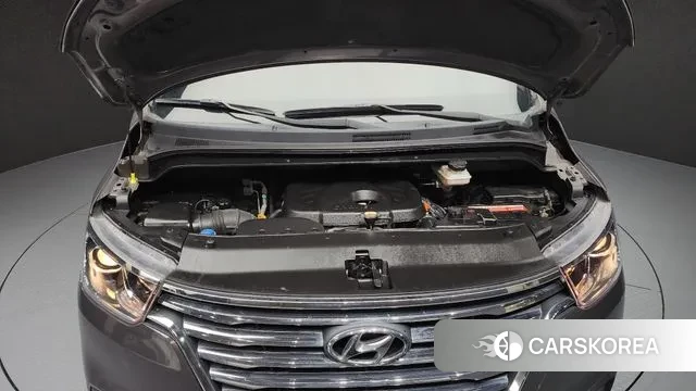 Hyundai The New Grand Starex id 3568288 из Кореи 16