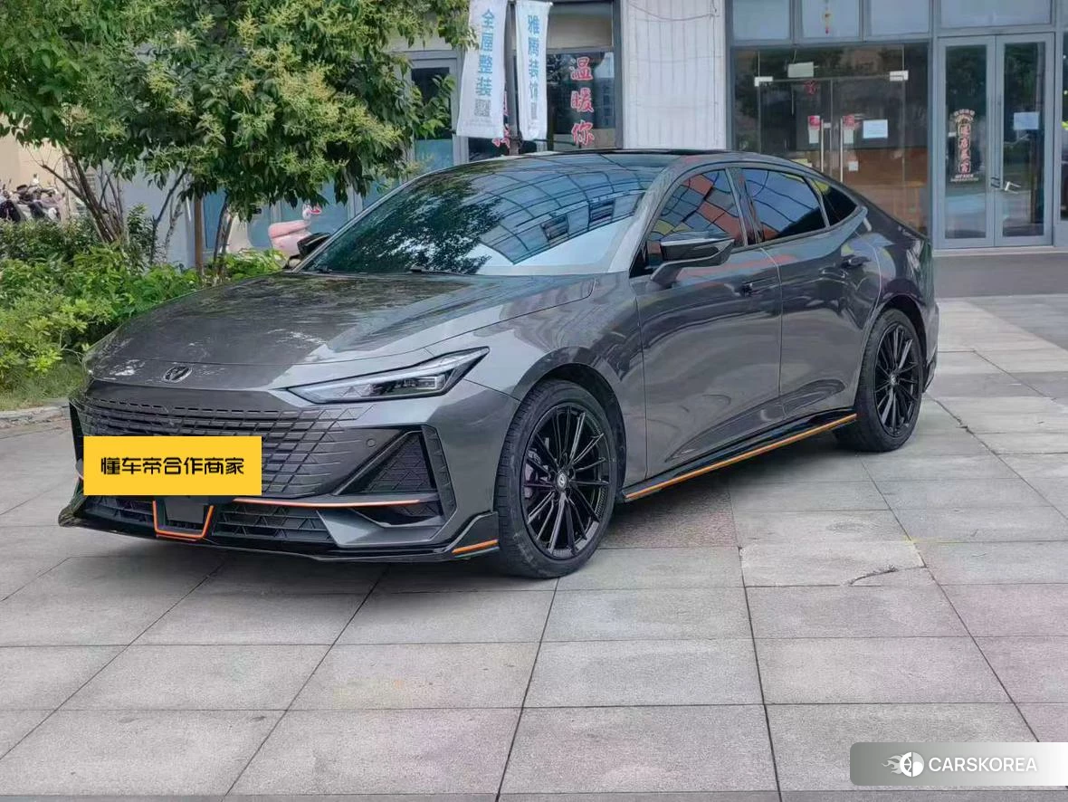Chang'an UNI-V 2023 Темно-серый из Китая, фото 6